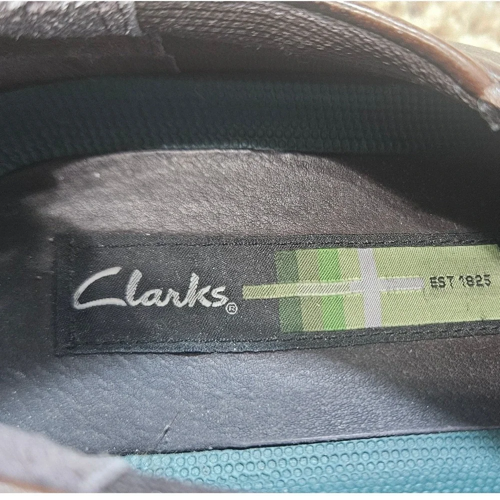 Clarks Mens Brown Leather Slip On Loafers Square Toe Dress Shoes 10.5 M Office